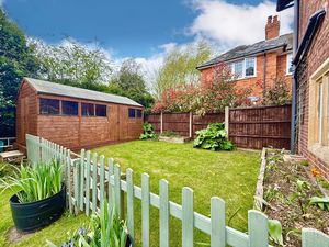 Photo 3- click for photo gallery